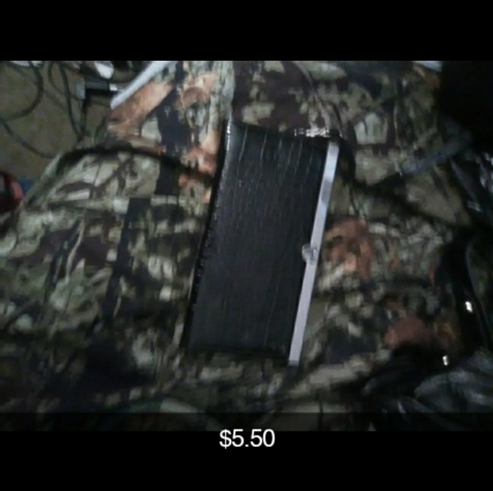 Purses - Picture 7 of 7